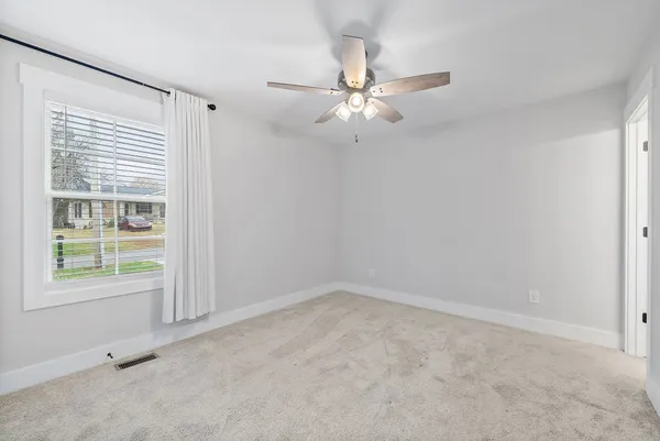 $299,900 | 205 Maple Street, Adams, TN 37010