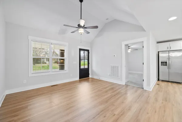 $299,900 | 205 Maple Street, Adams, TN 37010