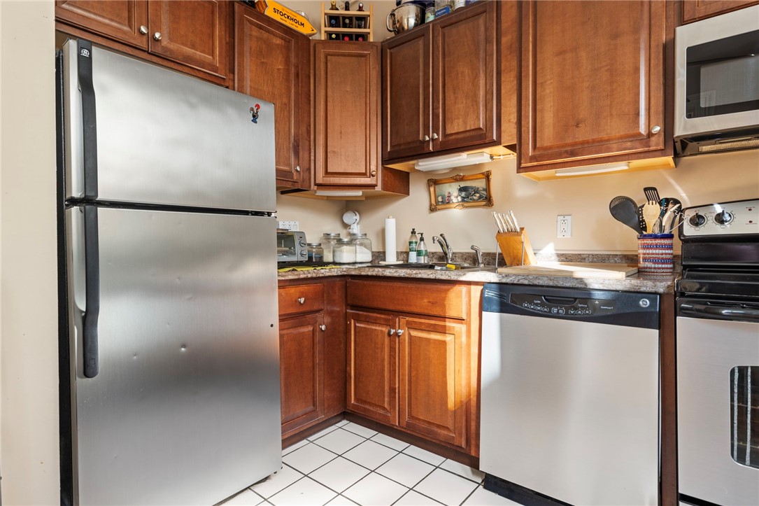173 Congdon Street, Unit 1 Providence, RI 02906 - Photo 12 of 28 Gallery Image 12