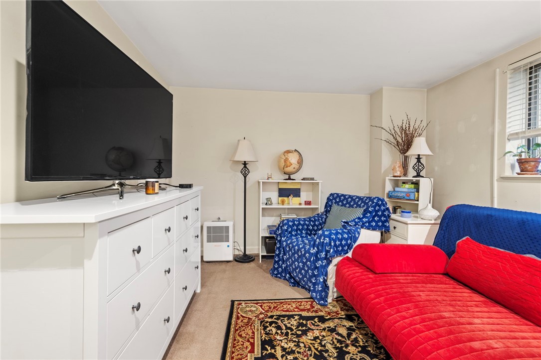 173 Congdon Street, Unit 1 Providence, RI 02906 - Photo 19 of 28 Gallery Image 19