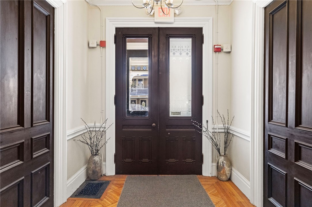 173 Congdon Street, Unit 1 Providence, RI 02906 - Photo 2 of 28 Gallery Image 2