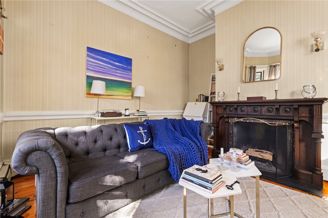 173 Congdon Street, Unit 1 Providence, RI 02906 - Photo 5 of 28 Gallery Image 5