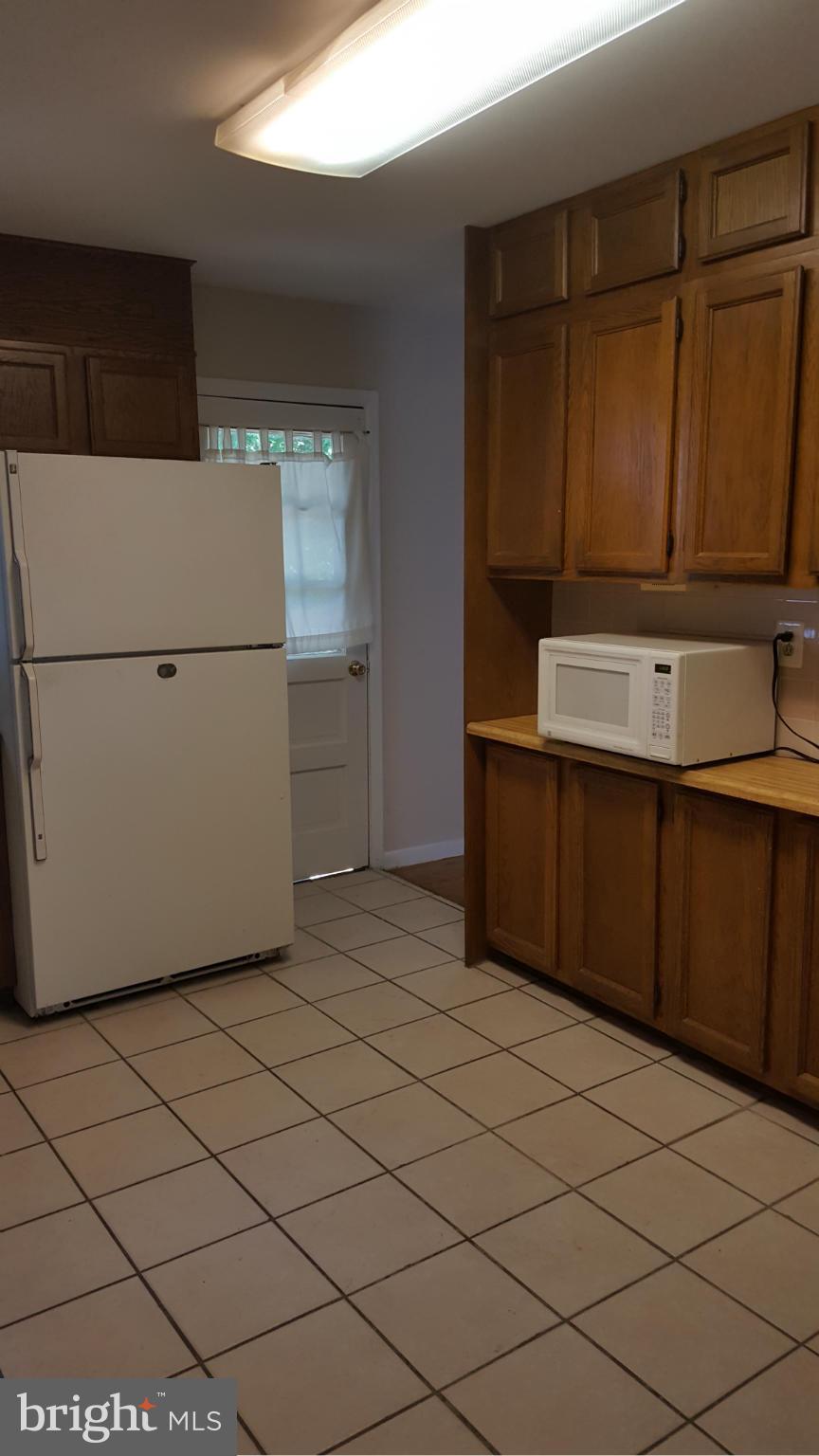12116 Arbie Road Silver Spring, MD 20904 - Photo 10 of 16 Kitchen