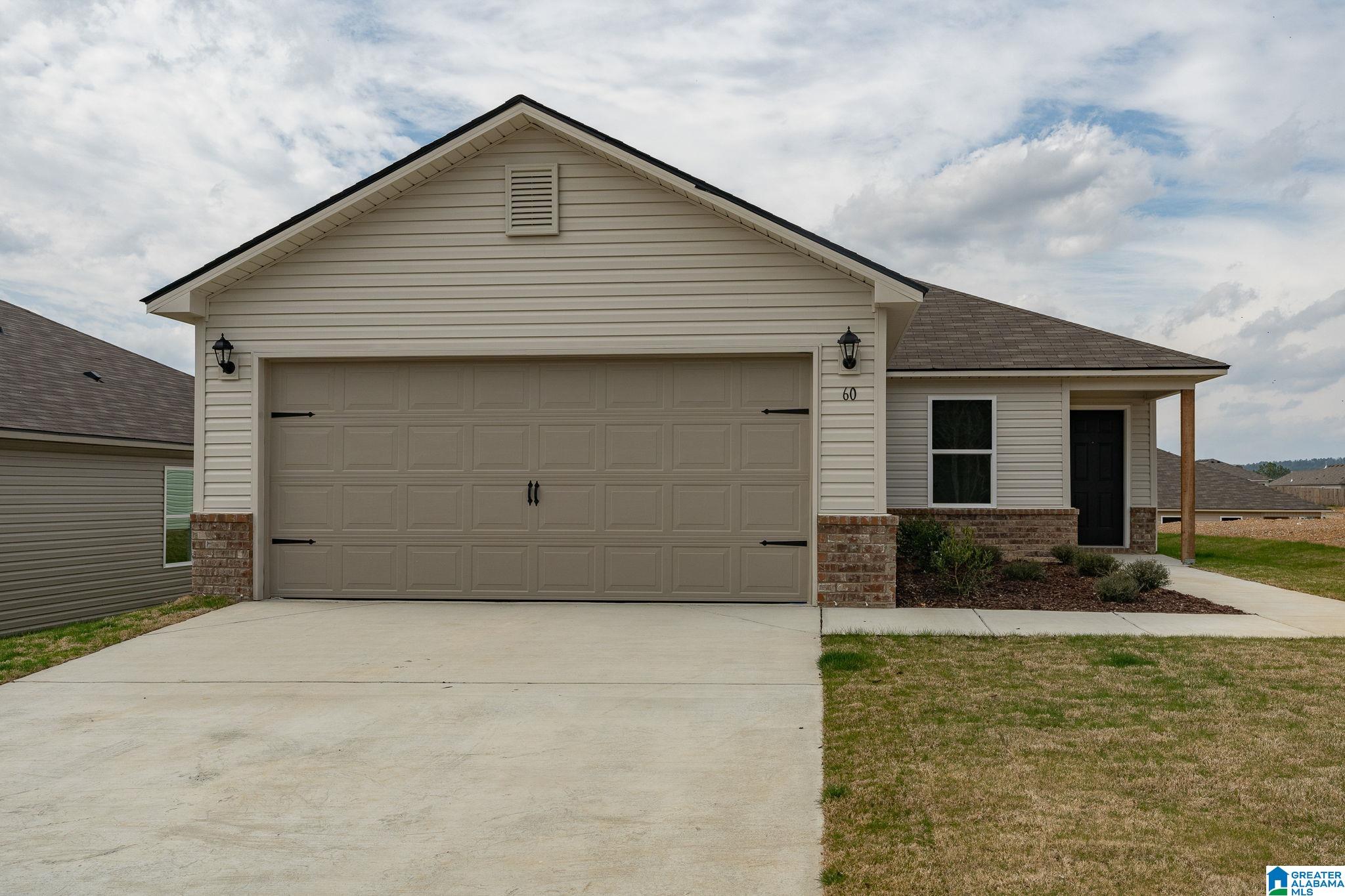 166 Bow Court Talladega, AL 35160 - Photo 2 of 34