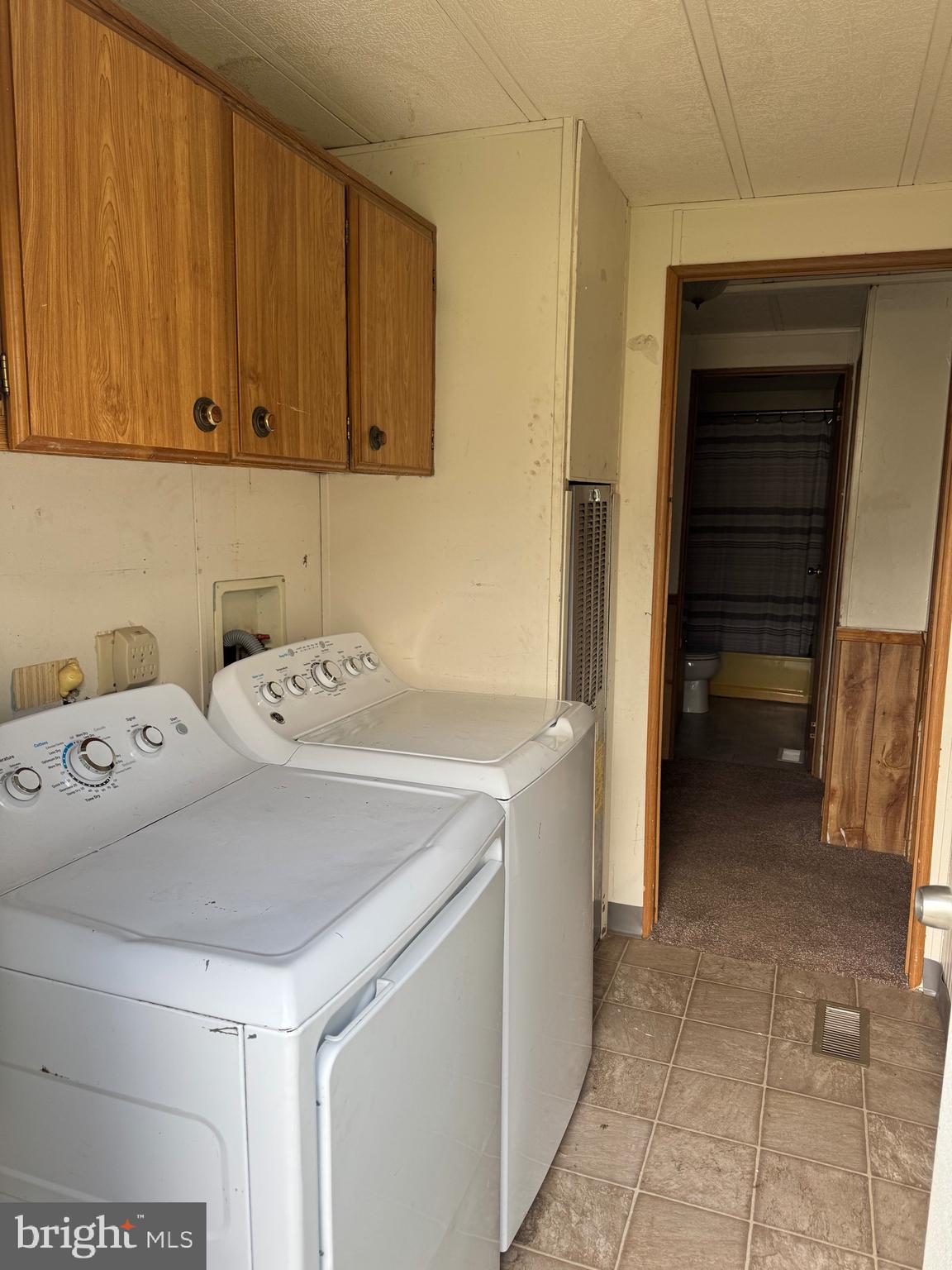 25 Hopkins Mill Road, Unit 23 New Providence, PA 17560 - Photo 4 of 14 a utility room with cabinets