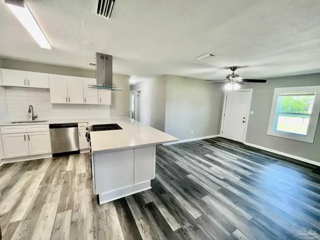 $339,000 | 3090 North 15th Avenue, Pensacola, FL 32503