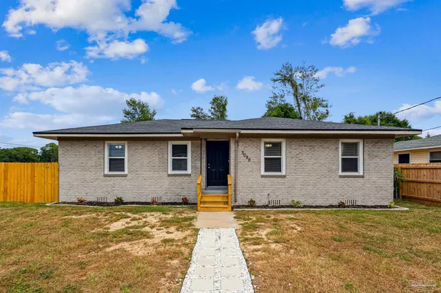 $329,000 | 3090 North 15th Avenue, Pensacola, FL 32503