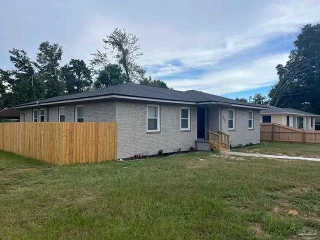 $339,000 | 3090 North 15th Avenue, Pensacola, FL 32503