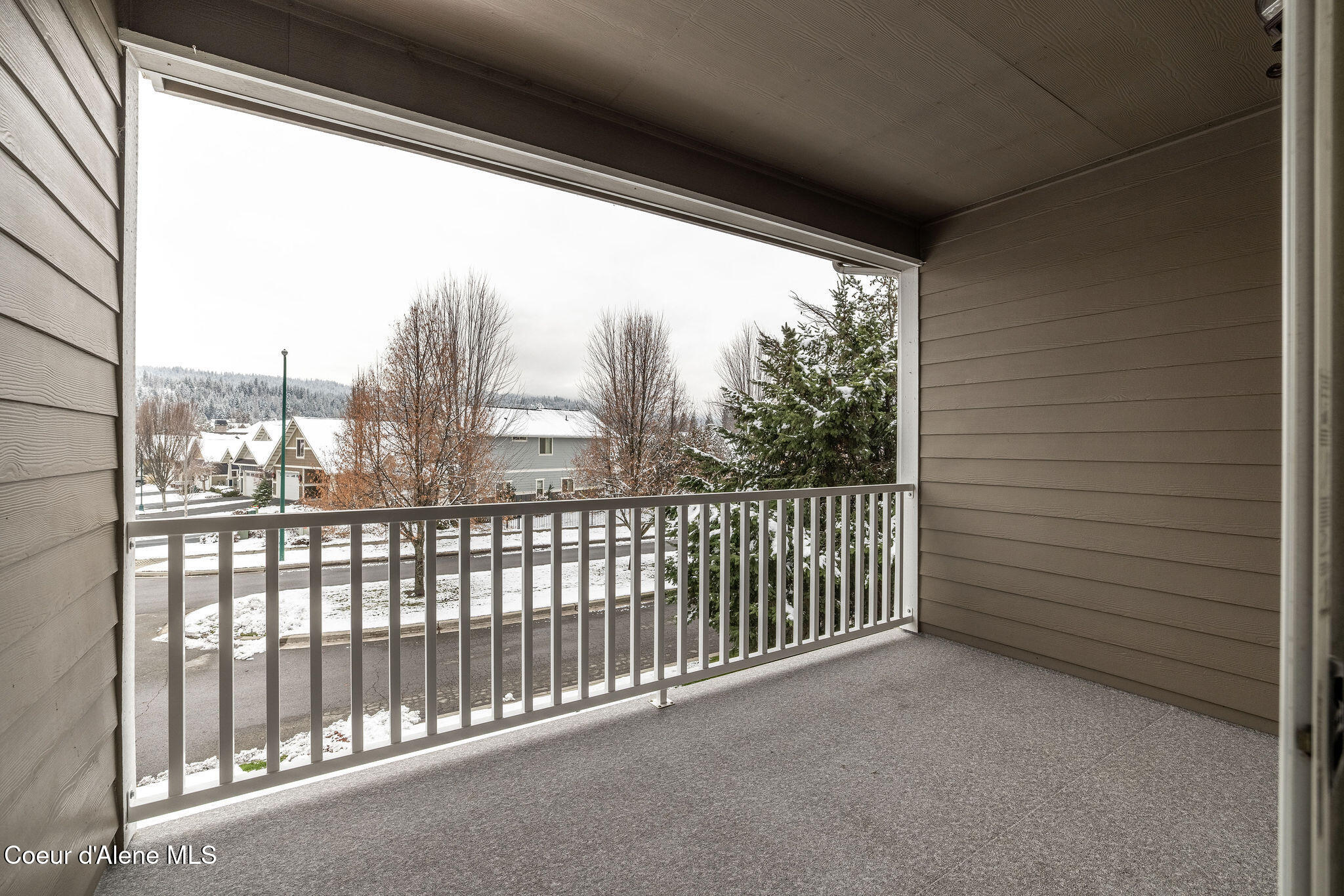 4444 Greenchain Loop, Unit 3 Coeur D'Alene, ID 83814 - Photo 11 of 28 31-IMG_0085-HDR