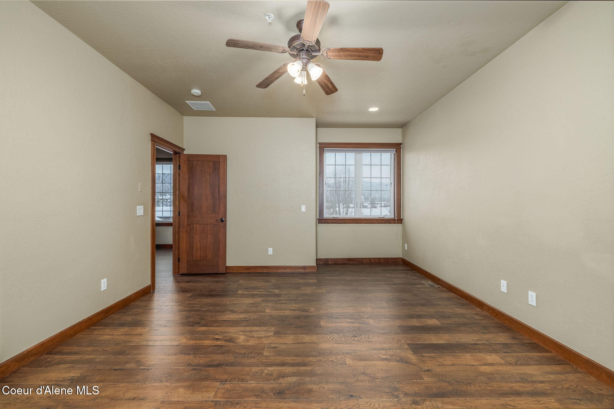 4444 Greenchain Loop, Unit 3 Coeur D'Alene, ID 83814 - Photo 13 of 28 33-IMG_0098-HDR-Edit