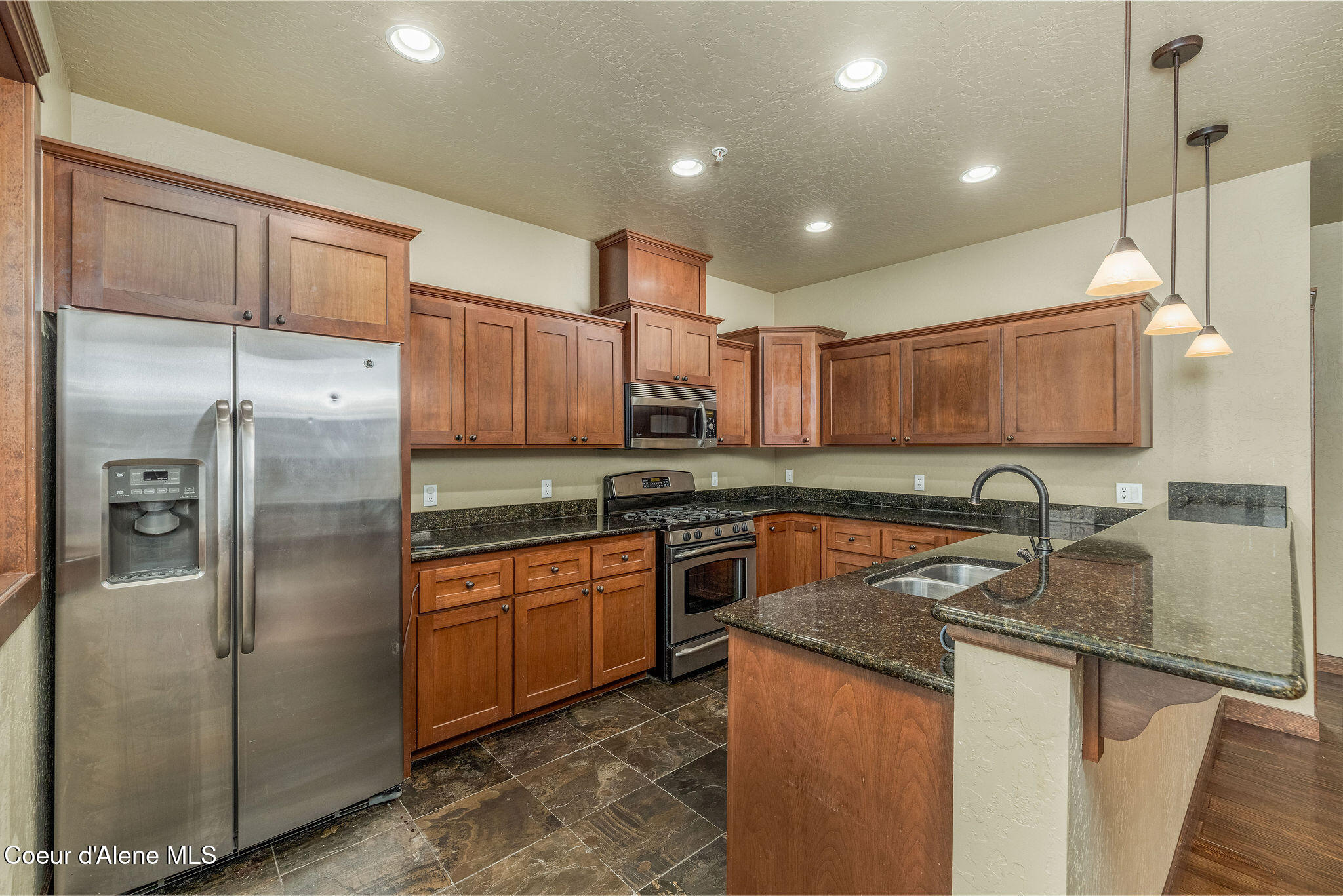 4444 Greenchain Loop, Unit 3 Coeur D'Alene, ID 83814 - Photo 7 of 28 27-IMG_0045-HDR-Edit