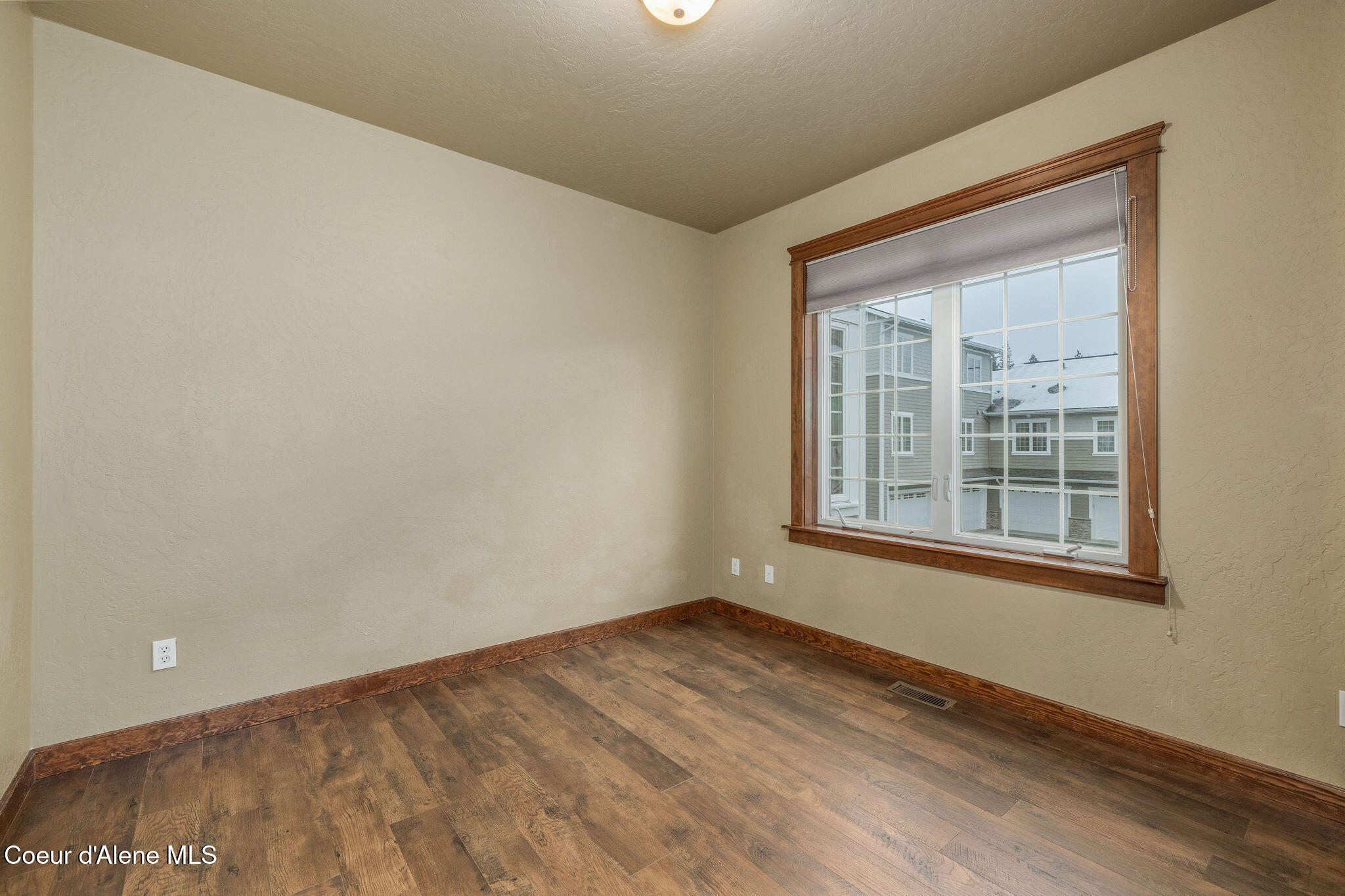 4444 Greenchain Loop, Unit 3 Coeur D'Alene, ID 83814 - Photo 9 of 28 29-IMG_0068-HDR-Edit