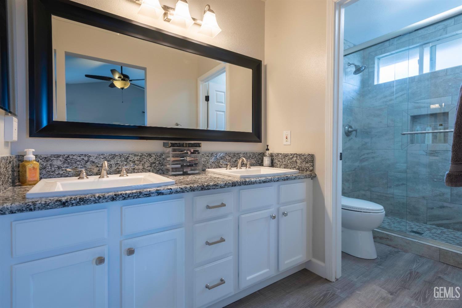 Undisclosed Address Bakersfield, CA 93313 - Photo 14 of 21