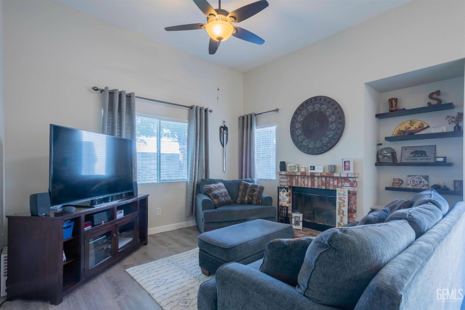 Undisclosed Address Bakersfield, CA 93313 - Photo 4 of 21