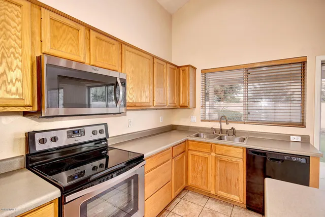 $2,495 | 886 West Bruce Avenue, Gilbert, AZ 85233