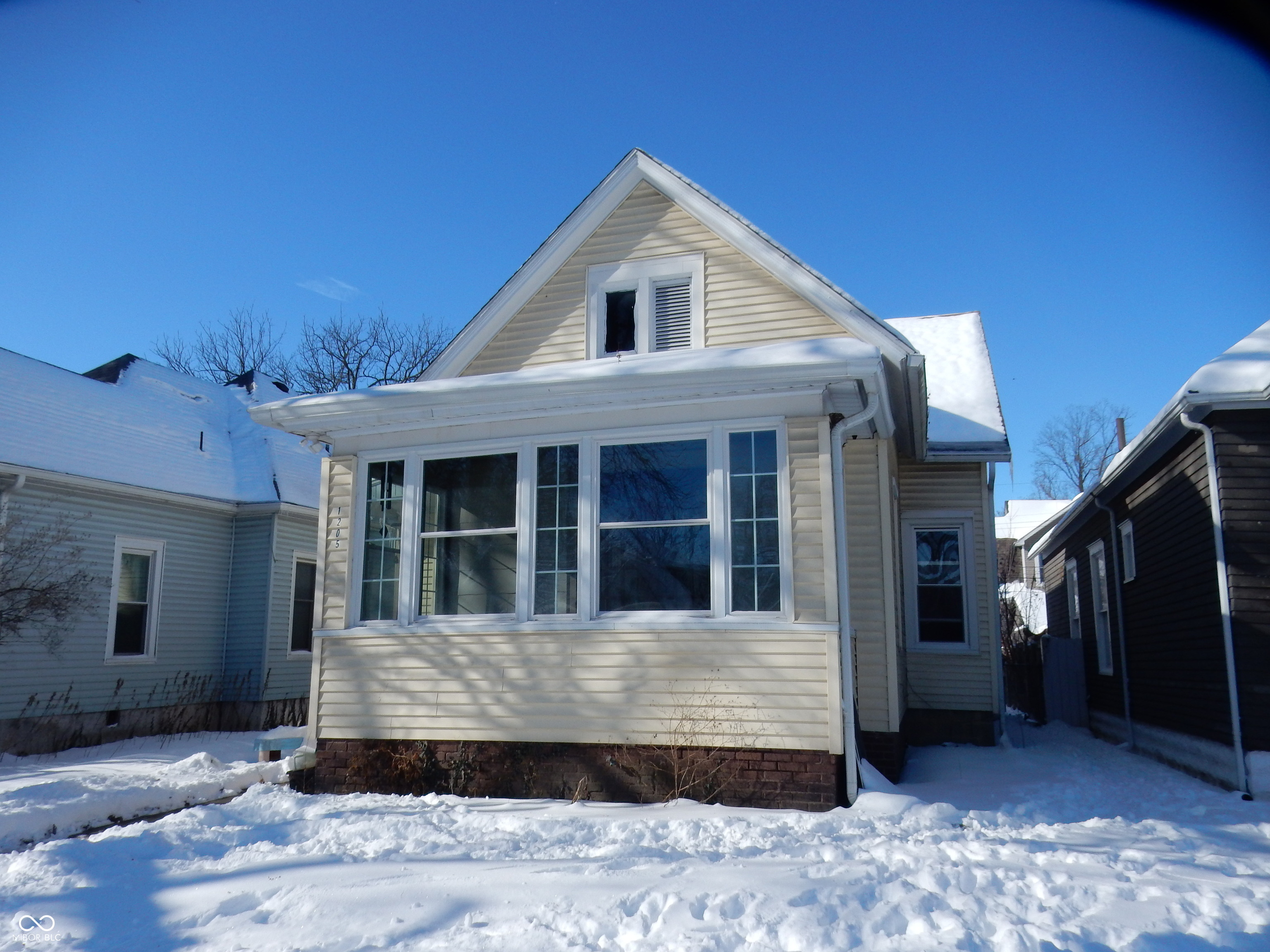 1205 South 8th Street Terre Haute, IN 47802 - Photo 2 of 14