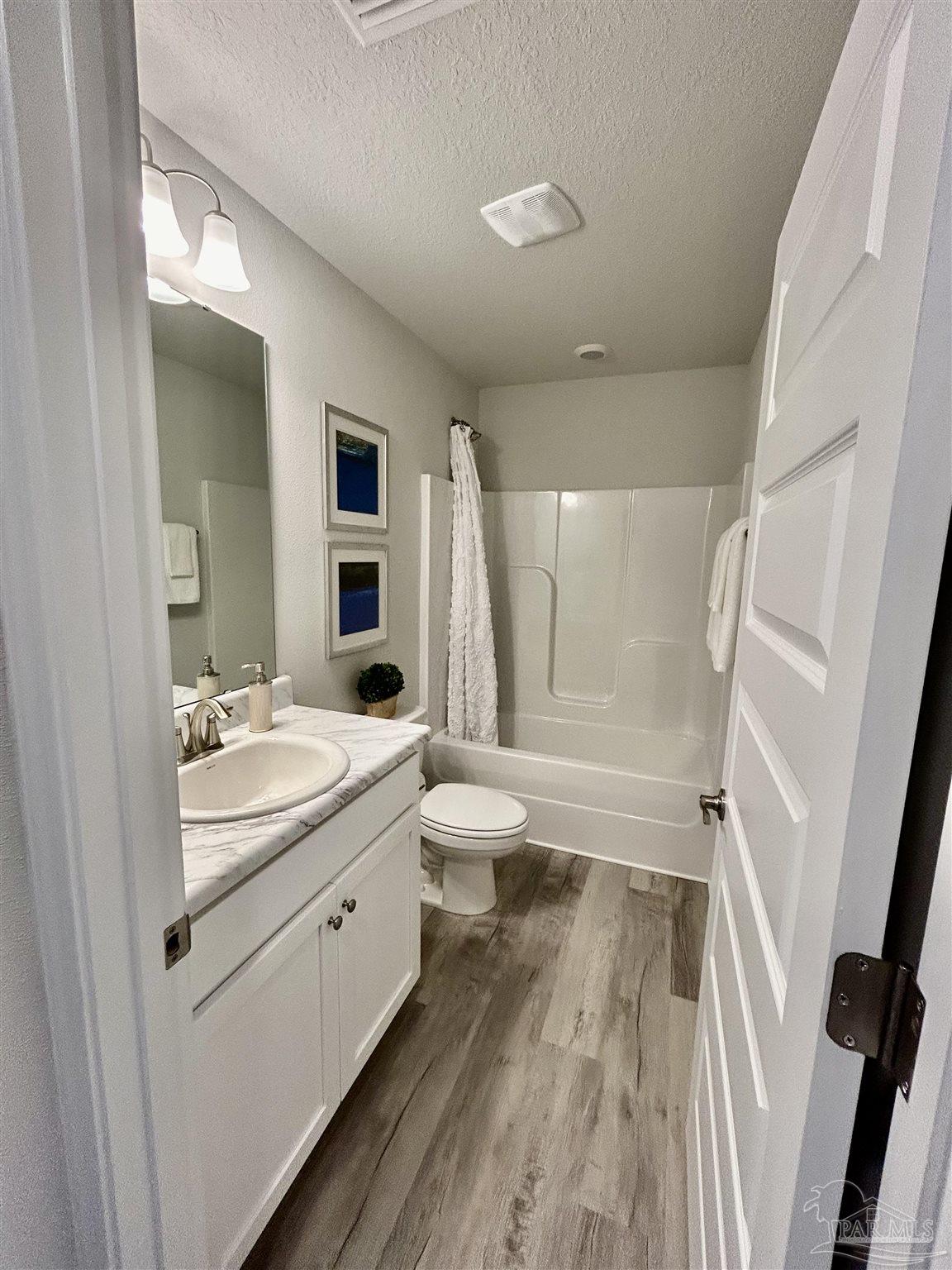 4976 Muldoon Pointe Road, Unit 7A Pensacola, FL 32526 - Photo 13 of 19 Gallery Image 13