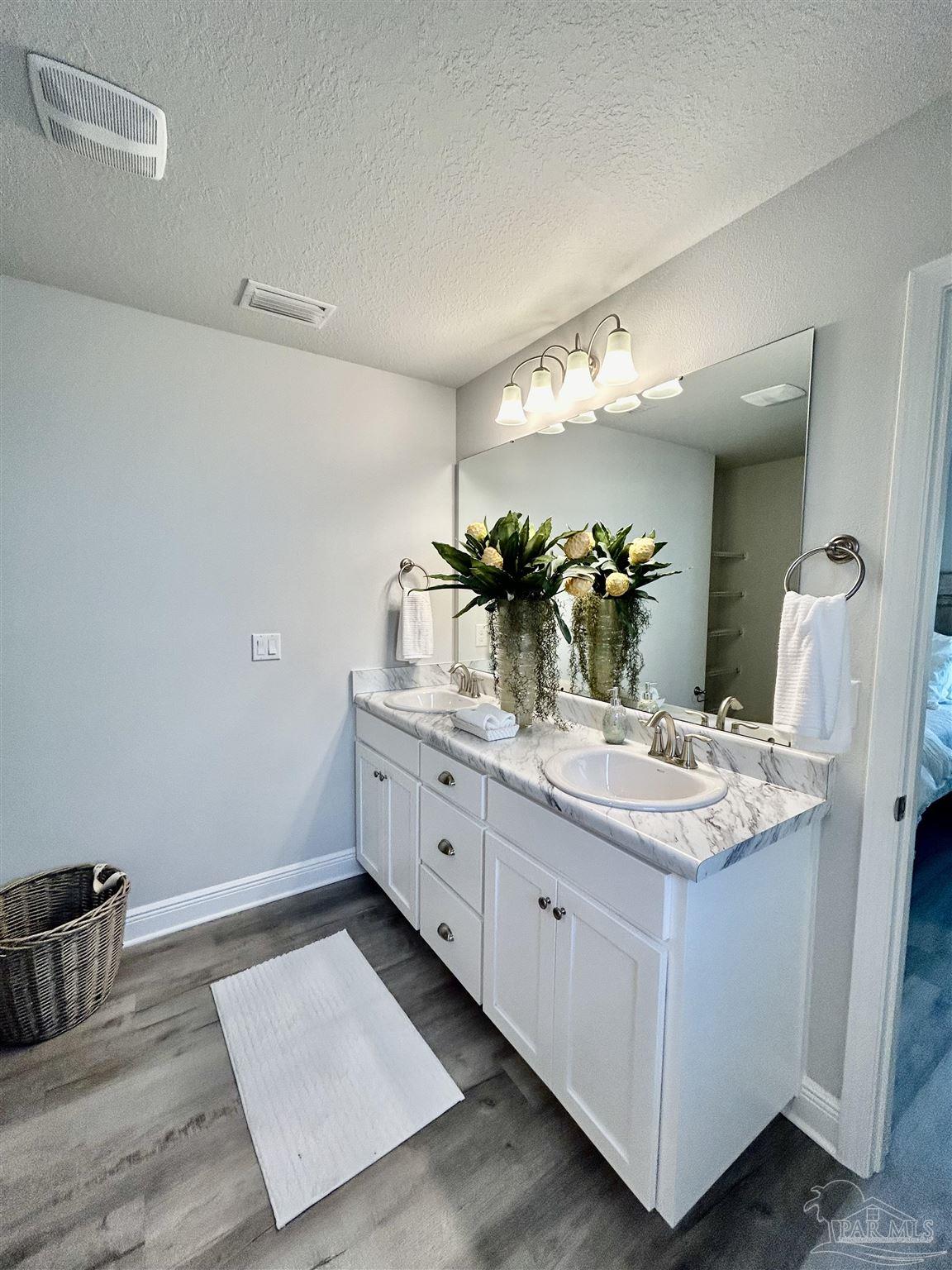 4976 Muldoon Pointe Road, Unit 7A Pensacola, FL 32526 - Photo 9 of 19 Gallery Image 9