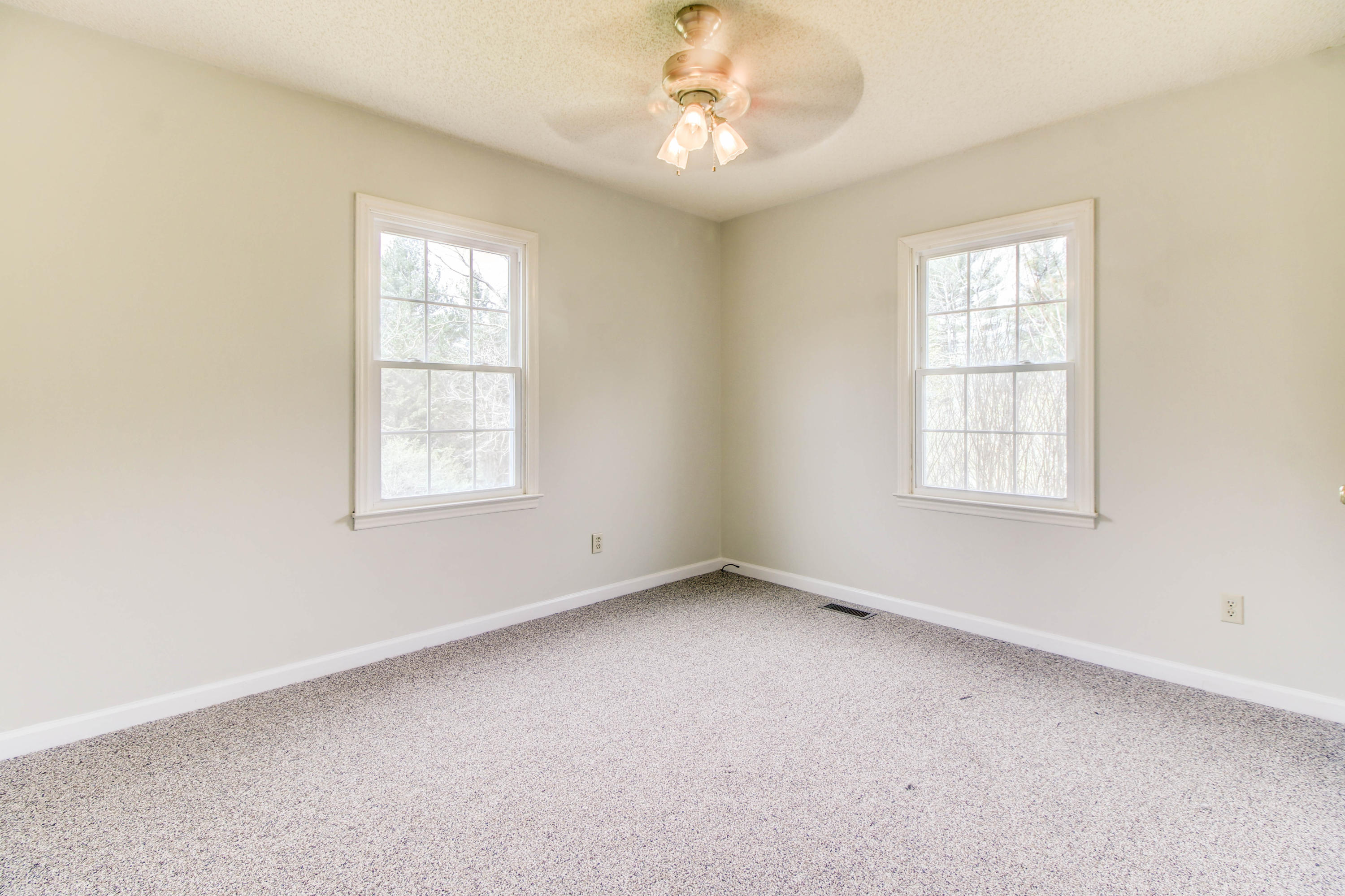 2120 Dugspur Road Callaway, VA 24067 - Photo 16 of 40 an empty room with a window