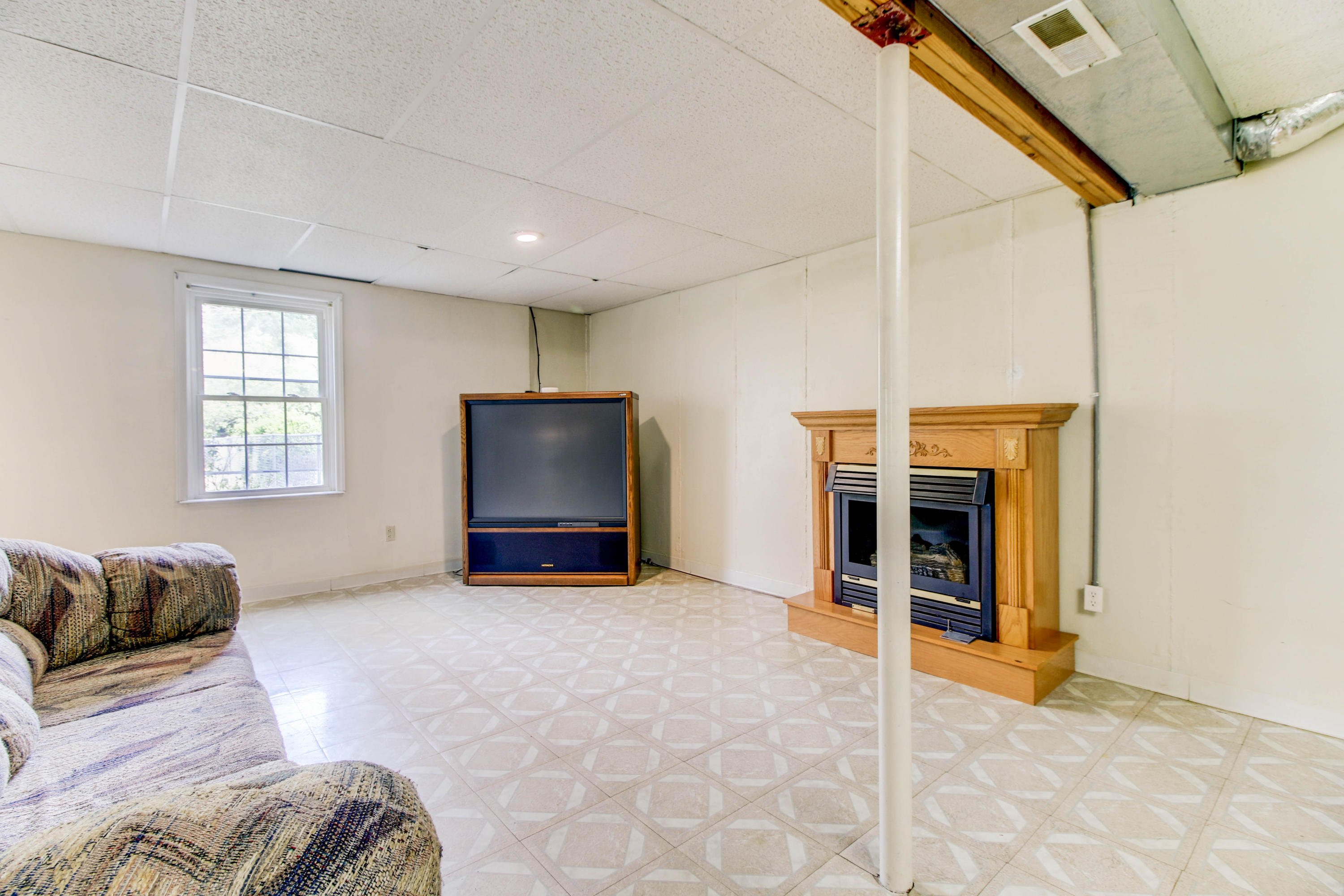 2120 Dugspur Road Callaway, VA 24067 - Photo 29 of 40 a view of livingroom with furniture and window