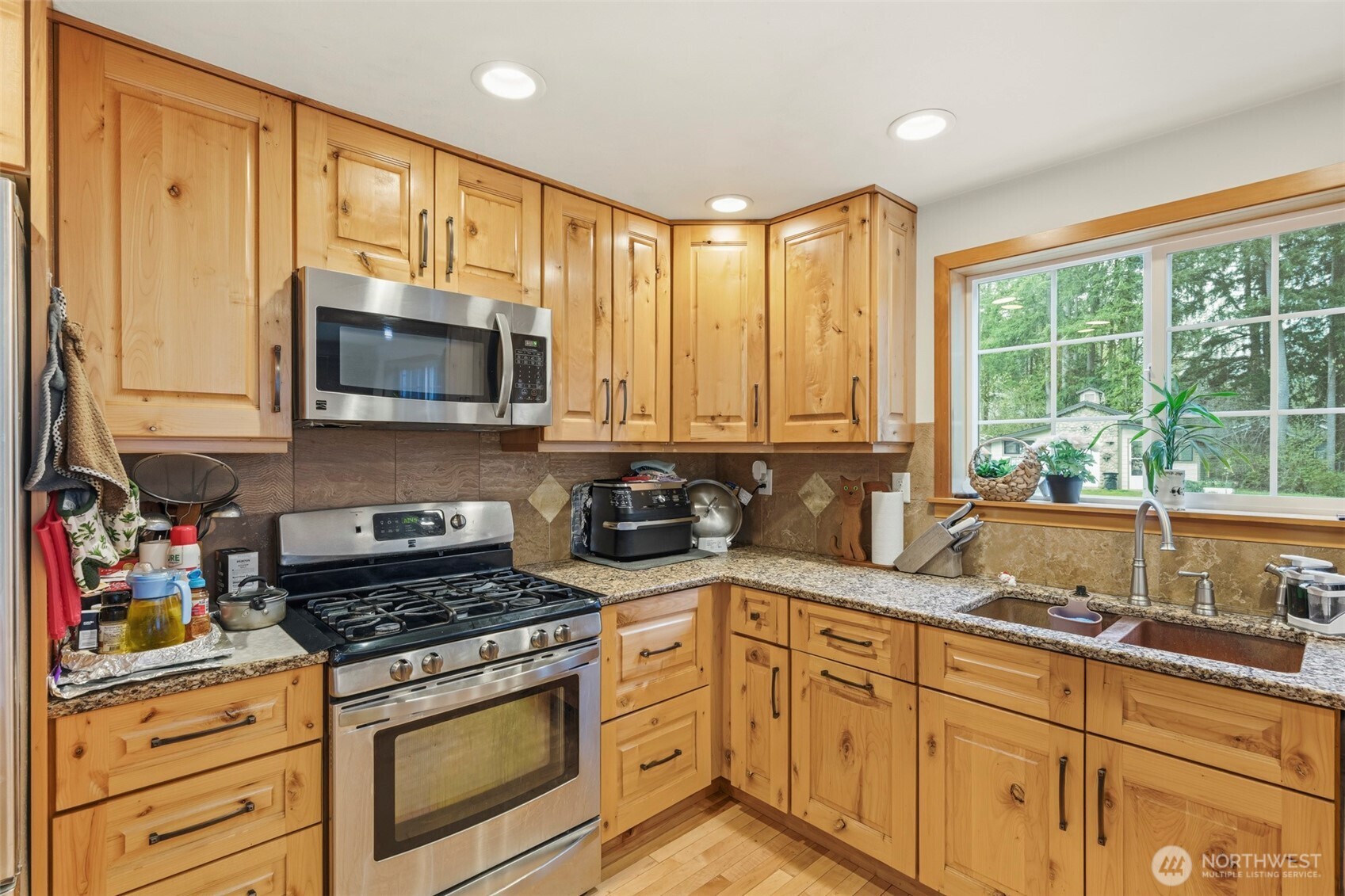 18222 Southeast Wax Road Covington, WA 98042 - Photo 19 of 36