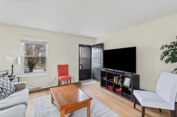 $235,000 | 8709 North Hull Avenue, Kansas City, MO 64154