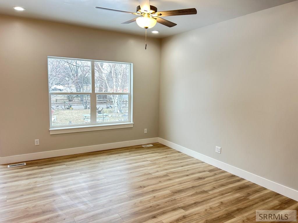 1385 Harris Loop Blackfoot, ID 83221 - Photo 3 of 42