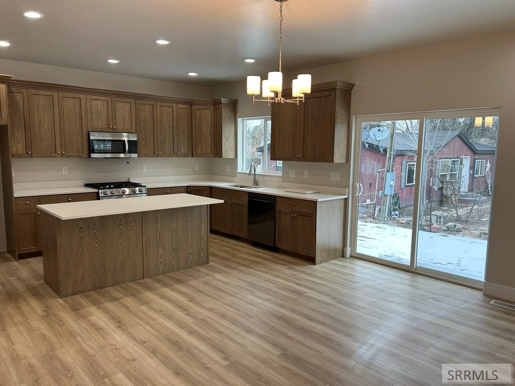 1385 Harris Loop Blackfoot, ID 83221 - Photo 5 of 42