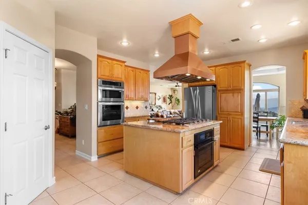 $849,999 | 25250 Deertrail Drive, Tehachapi, CA 93561