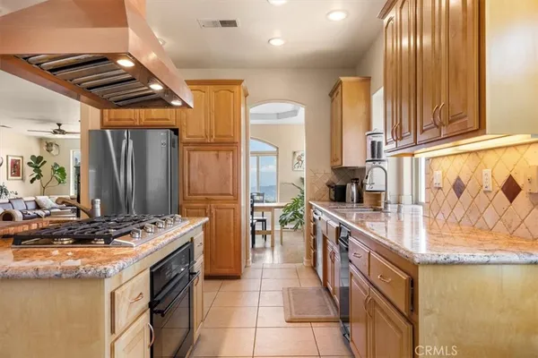$849,999 | 25250 Deertrail Drive, Tehachapi, CA 93561