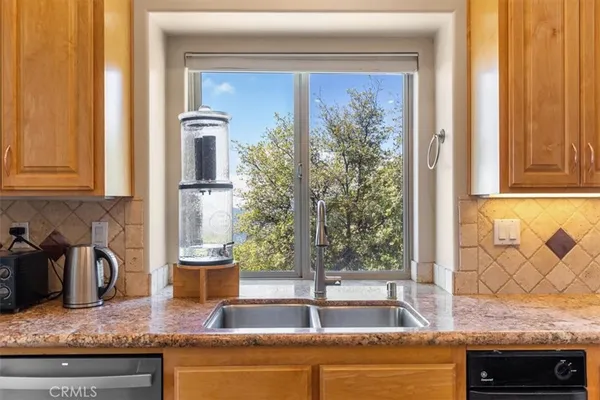 $849,999 | 25250 Deertrail Drive, Tehachapi, CA 93561