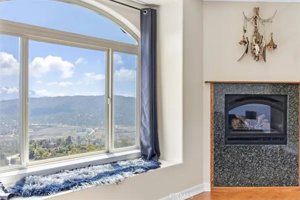 $849,999 | 25250 Deertrail Drive, Tehachapi, CA 93561