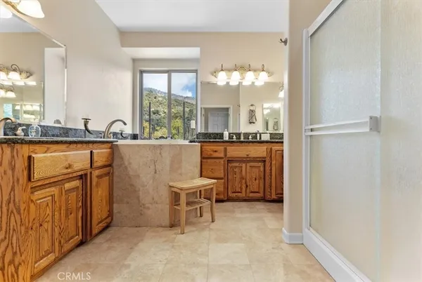 $849,999 | 25250 Deertrail Drive, Tehachapi, CA 93561