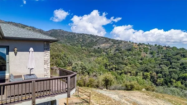 $849,999 | 25250 Deertrail Drive, Tehachapi, CA 93561