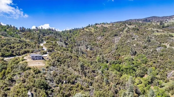 $849,999 | 25250 Deertrail Drive, Tehachapi, CA 93561