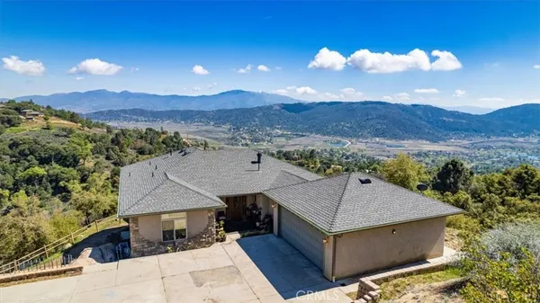 $849,999 | 25250 Deertrail Drive, Tehachapi, CA 93561