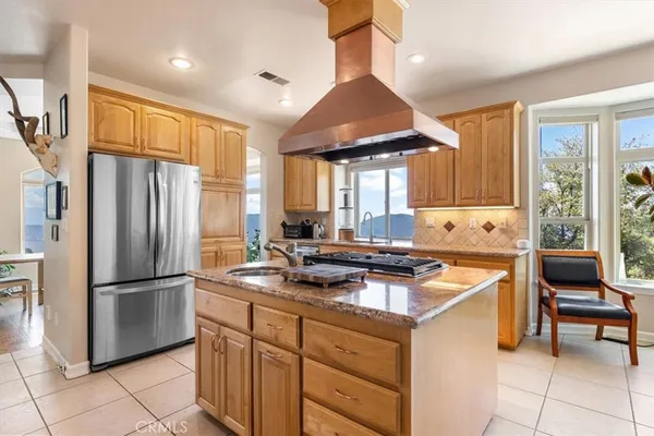 $849,999 | 25250 Deertrail Drive, Tehachapi, CA 93561