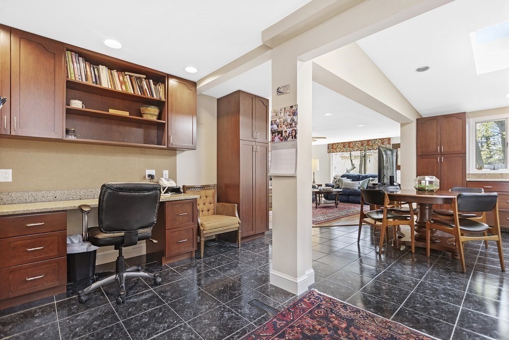 71 East Quinobequin Road Newton, MA 02462 - Photo 3 of 19