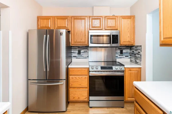 $314,900 | 1219 96th Avenue West, Duluth, MN 55808