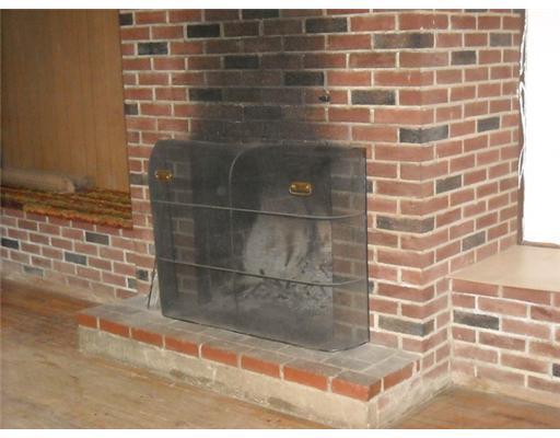 3224 West River Road Sidney, ME 04330 - Photo 5 of 17 Living Room. fireplace