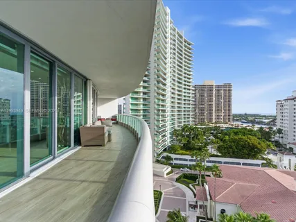 $2,750,000 | 19955 Northeast 38th Court, Unit 1205, Aventura, FL 33180