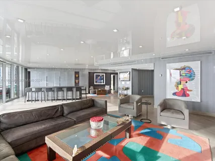 $2,750,000 | 19955 Northeast 38th Court, Unit 1205, Aventura, FL 33180