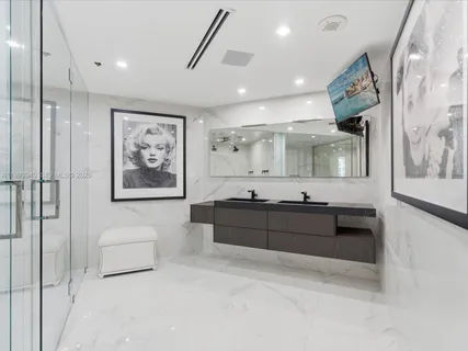 $2,750,000 | 19955 Northeast 38th Court, Unit 1205, Aventura, FL 33180