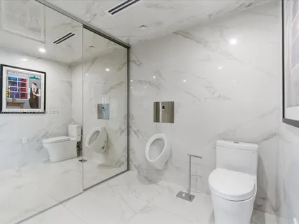 $2,750,000 | 19955 Northeast 38th Court, Unit 1205, Aventura, FL 33180