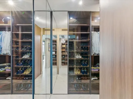 $2,750,000 | 19955 Northeast 38th Court, Unit 1205, Aventura, FL 33180