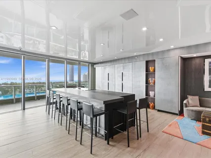 $2,750,000 | 19955 Northeast 38th Court, Unit 1205, Aventura, FL 33180