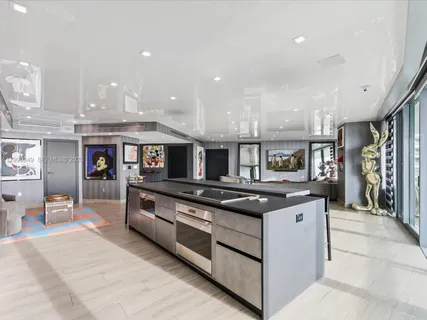 $2,750,000 | 19955 Northeast 38th Court, Unit 1205, Aventura, FL 33180