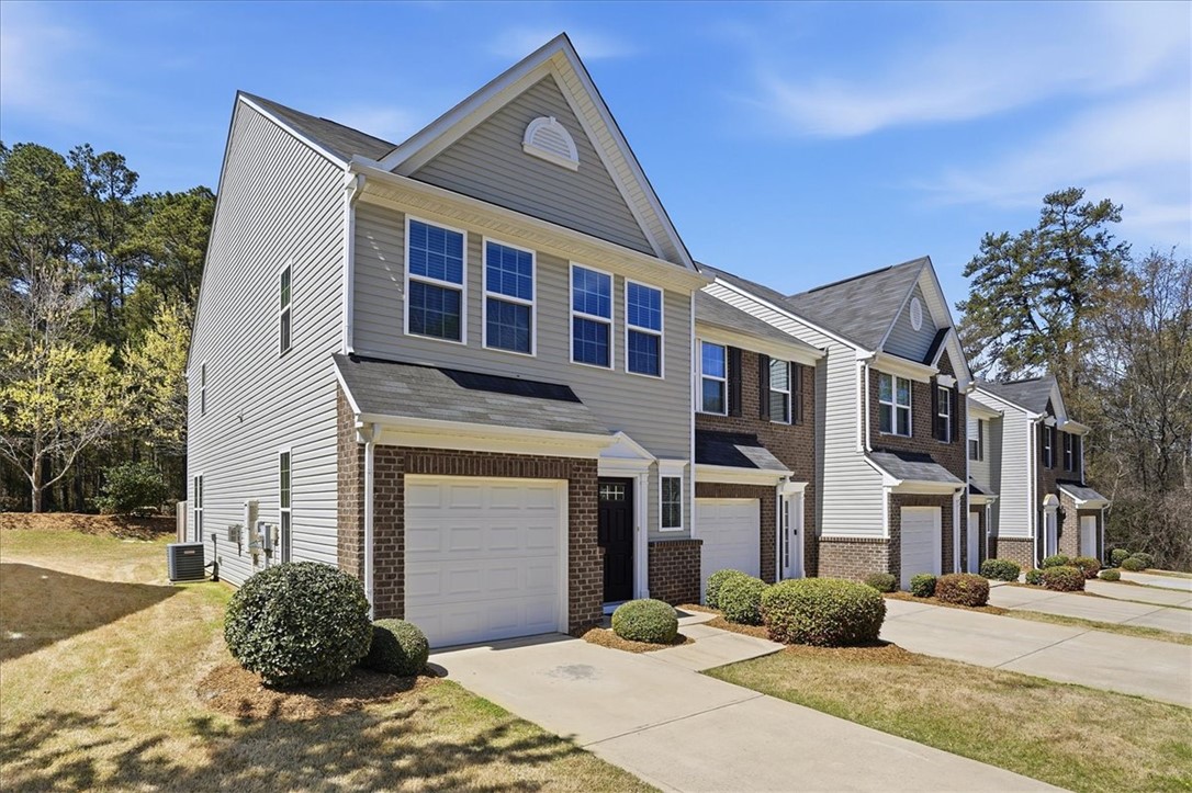 119 Emerywood Lane Greenville, SC 29607 - Photo 3 of 27