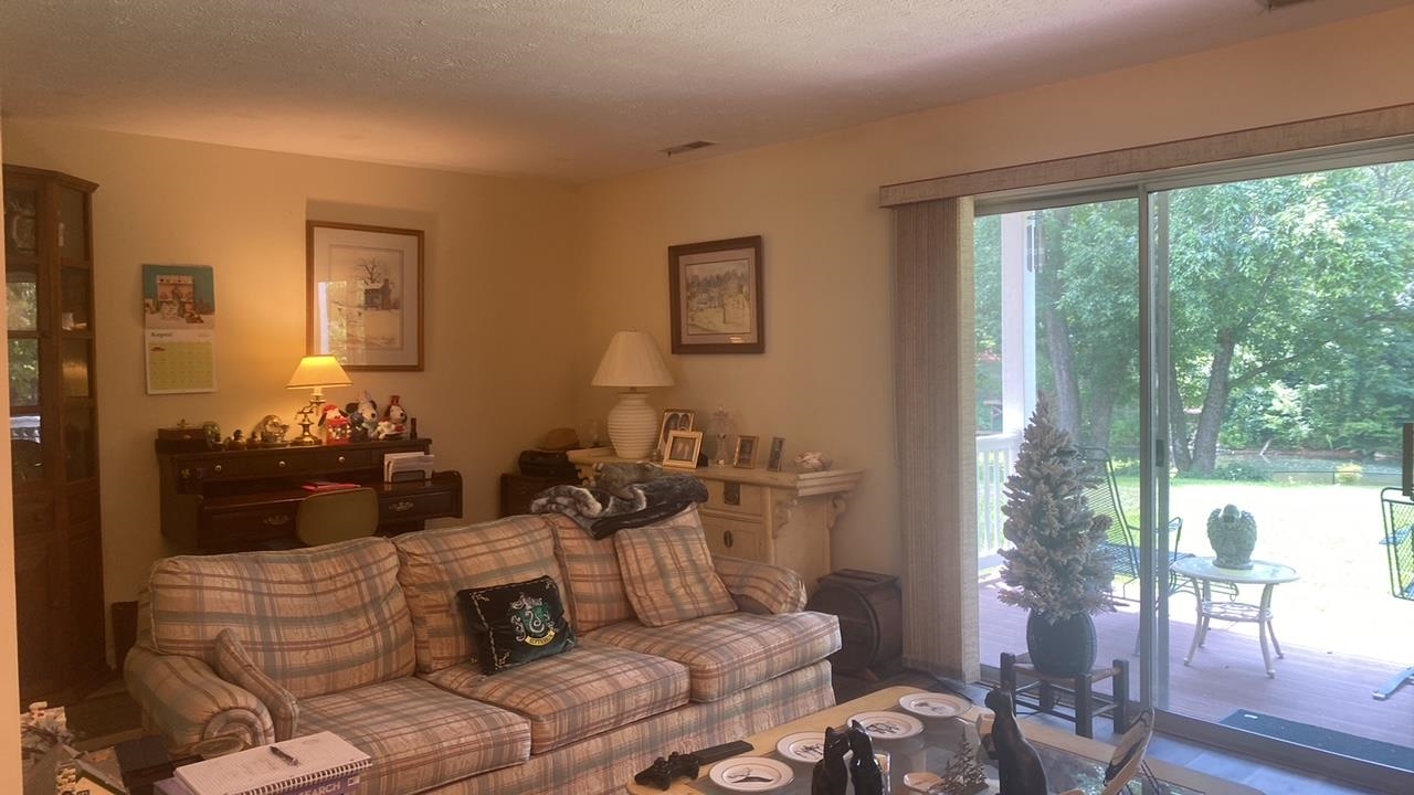 700 Rife Road, Unit 7F Waynesboro, VA 22980 - Photo 7 of 20 a living room with furniture and a large window