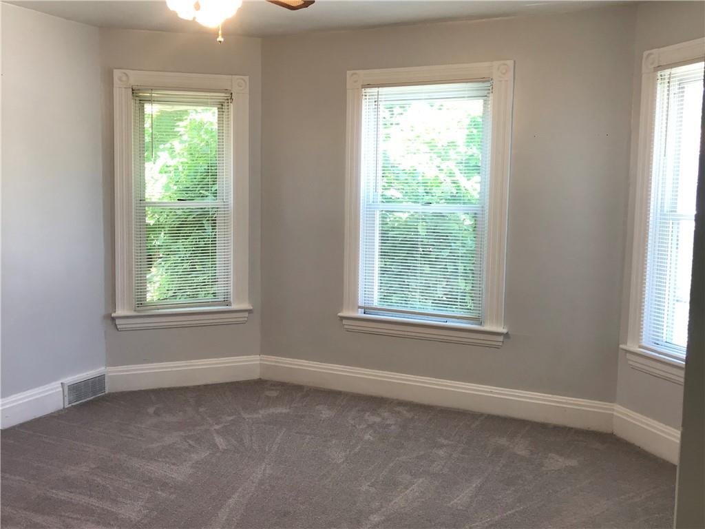 285 Jefferson Street Rochester, PA 15074 - Photo 11 of 23